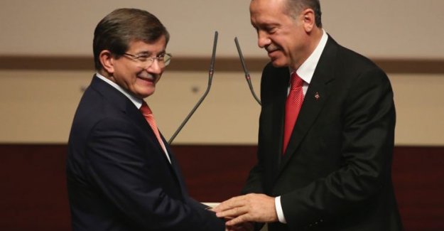 Davutoğlu'ndan Erdoğan'a veda ziyareti!