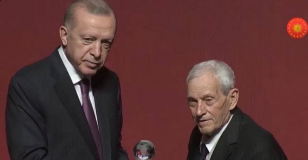 Bergamalı İsmail Araç’a Cumhurbaşkanı Erdoğan’dan ödül