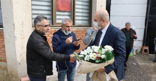 Manisa Gazeteciler Cemiyeti'ne Büyükşehir'den ziyaret 