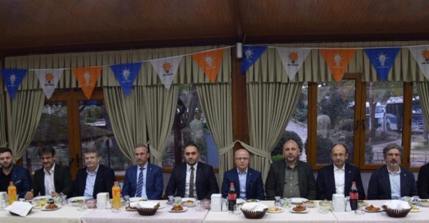 AK Parti Bursa'dam teşkilat buluşmalarına devam