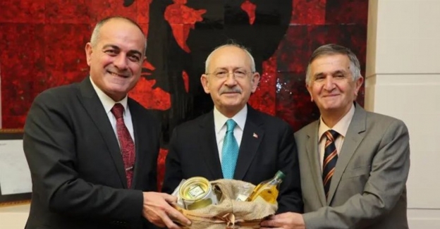 Başkan Sertaslan Gemlik Halk Büfeleri'ni Ankara’da anlattı