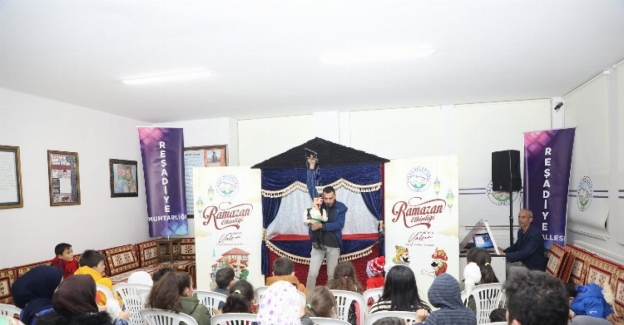 Kayseri Talas'ta çocuklara 'kukla' ile Ramazan eğlencesi 