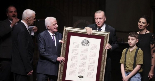 Cumhurbaşkanı Erdoğan, “Reis Bey” tiyatro oyununun gösteriminde konuştu