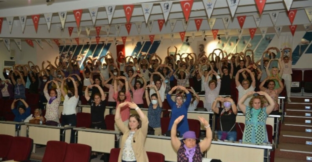 İzmir Çiğli Belediyesi’nden meme kanseriyle mücadeleye destek