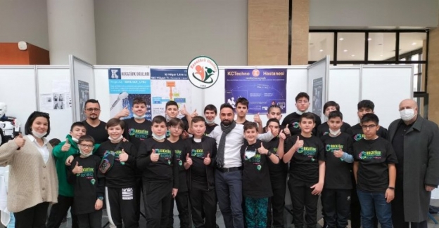 İzmir Kocatürklü öğrencilerden robot yarışmasında iki büyük başarı