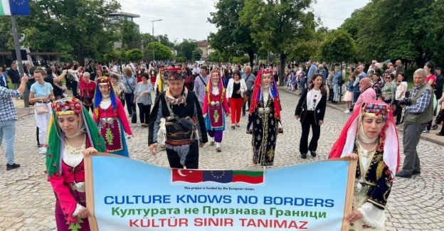 Manisa heyeti, Bulgaristan’ın Eğitim ve Kültür Bayramı kutlamalarına katıldı