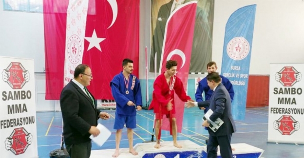Sambo Türkiye Şampiyonası Bursa'da yapıldı... Uluslararası şampiyonaya Keles talip
