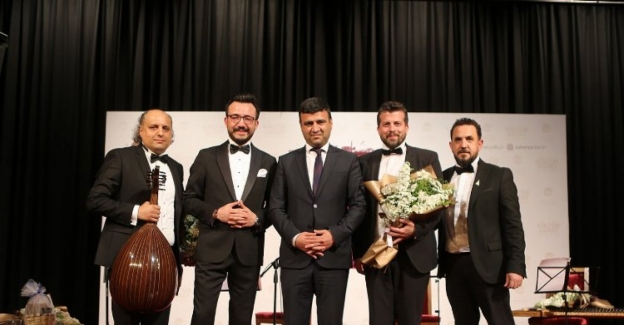 Türk Müziği Konseri sanatseverleri mest etti