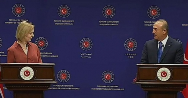 Bakan Çavuşoğlu: Türkiye olarak yapıcı rol oynuyoruz
