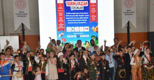 Bursa İnegöl'de 'tarih yazan çocuklar' ödüllendirildi
