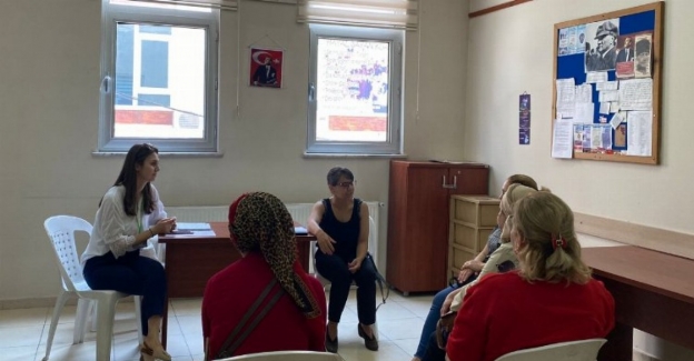Kocaeli İzmit'te 'kadın tiyatrosu' kuruluyor