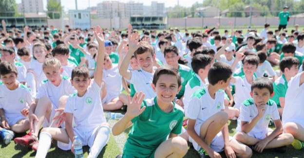 Sivas'ta yaz spor okulları kapılarını açtı
