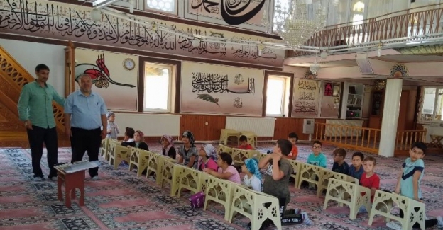 Bilecik Pazaryeri'nde yaz dönemi Kur'an kursları açıldı