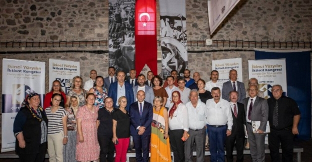 İzmir 100 yıllık tarihi kongreye hazırlanıyor