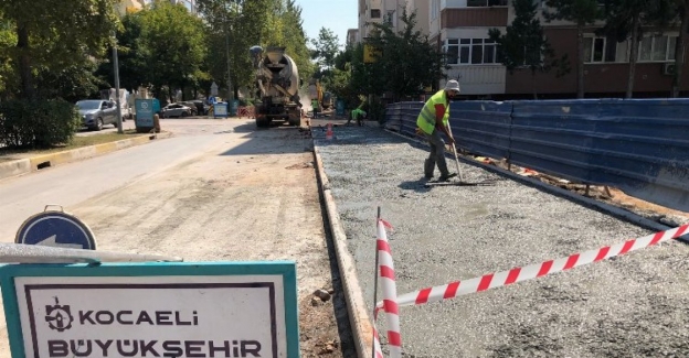 Kocaeli'de Atatürk Bulvarı yenileniyor