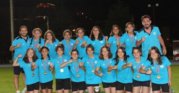 Nevşehir Belediyesi Su  Topu Takımı şampiyon oldu