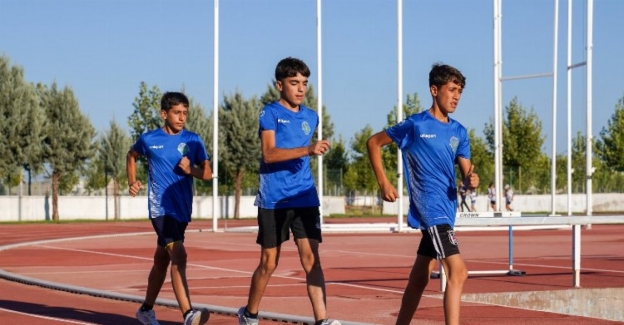 Diyarbakırlı yürüyüş şampiyonlarının hedefi olimpiyatlar