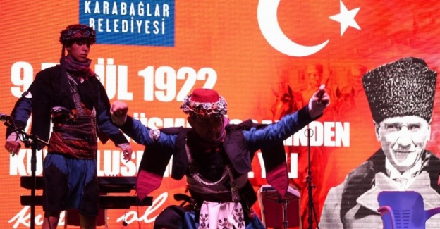 İzmir Karabağlar’da Kurtuluşun 100. yılı coşkusu