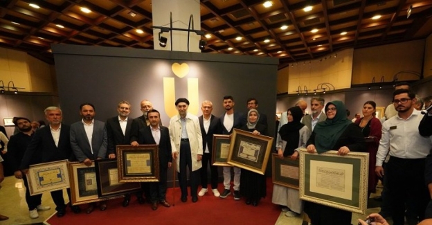Üsküdar'da hat sergisi açıldı