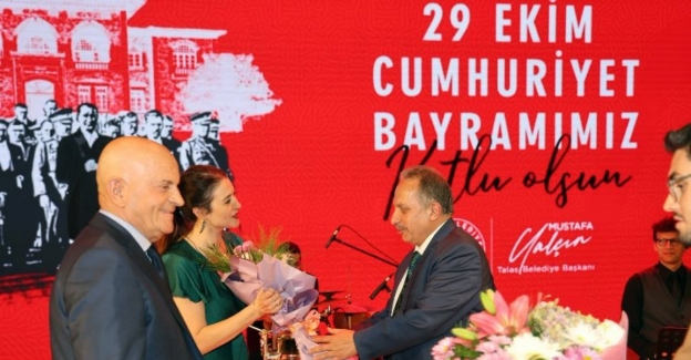 Kayseri Talas'ta Cumhuriyet konseri