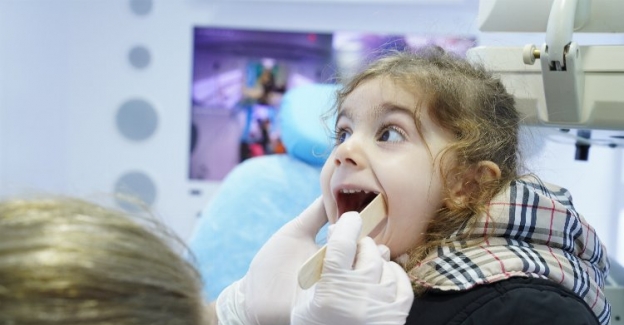 İstanbul Beylikdüzü'nde mobil araçla 'diş sağlığı' bilinci