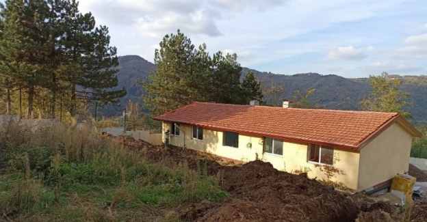 Kocaeli Başiskele'de eski köy okulu özel kamp merkezi olacak