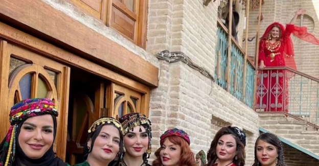 Mardin'de asırlık kumaşlar moda oldu