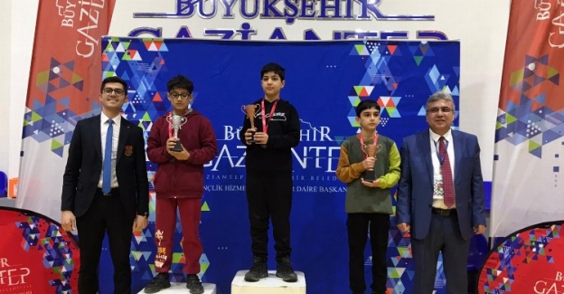Gaziantep'te satranç turnuvasını kazananlar belli oldu