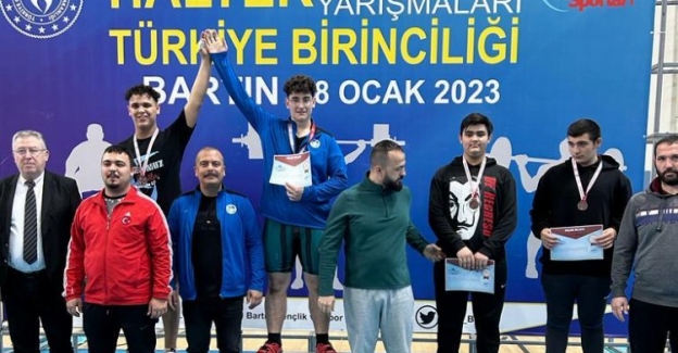 Halterde Türkiye Şampiyonluğu Sakarya'nın