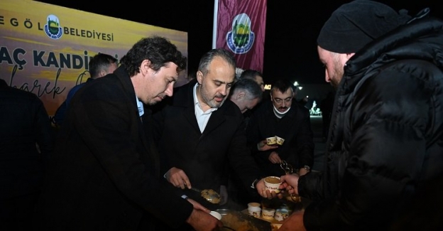 Bursa'da Miraç Kandili’nde dualar depremzedeler için