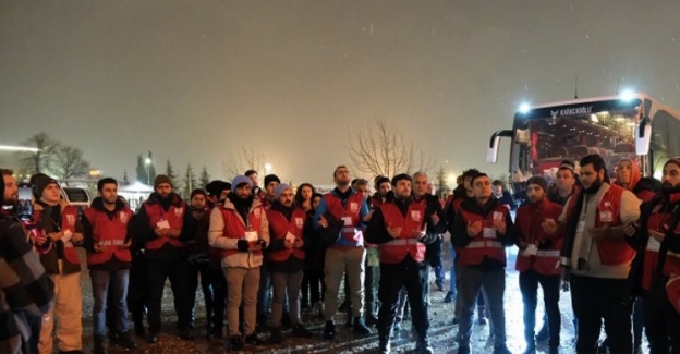 Türk Kızılay Bursa gönüllüleri dualarla uğurlandı
