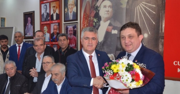 İstanbul Büyükşehir Meclisi'nden istifa eden Çakır, aday adaylığını açıkladı