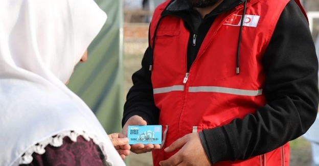 Kızılay’dan afetzedelere 70 milyonluk alışveriş kartı
