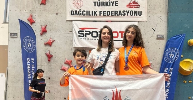Nevşehir Belediyespor'dan iki Türkiye ikinciliği
