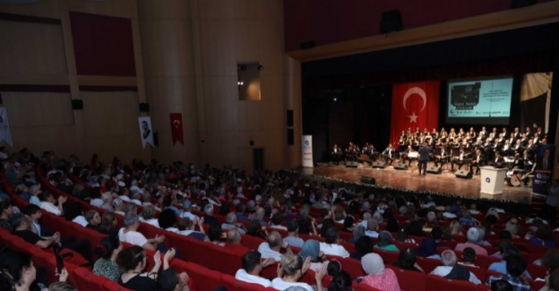 “Türkü Türkü Türkiye’m” konseri coşturdu