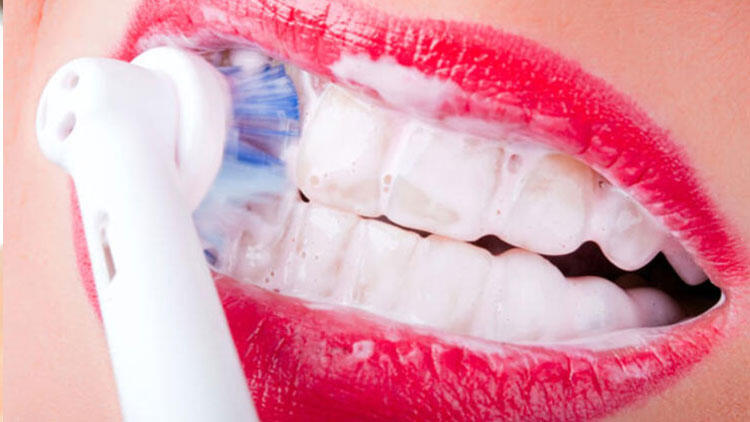 İşte bu bakteri ve virüsleri diş fırçamızla bulaştırmamanın birkaç yolu...