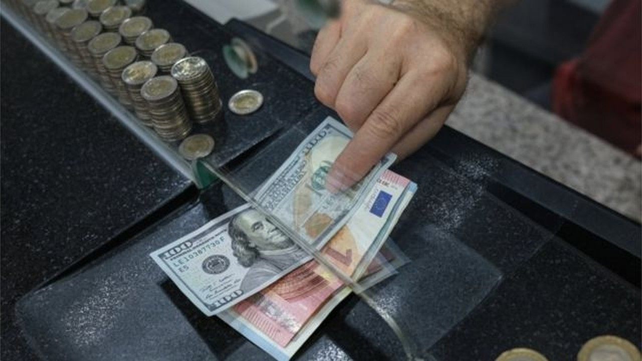 Dolar ve Euro'da yeni rekorlar geliyor