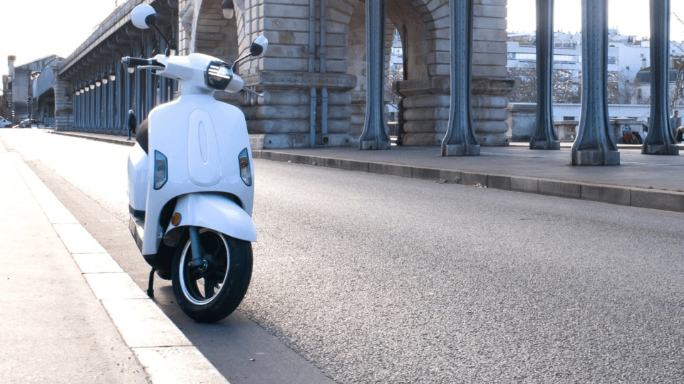 Fransa eğer altyapı sorununu halledebilirse, hidrojen yakıt hücreli scooter'lar yaygınlaşacak