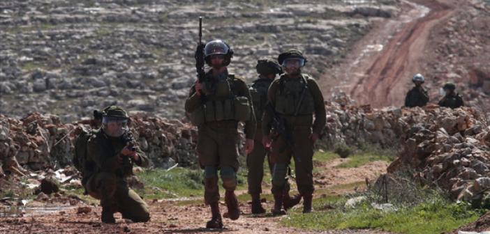 İsrail Askerleri, Batı Şeria'da Filistinli Sivilleri Yaraladı
