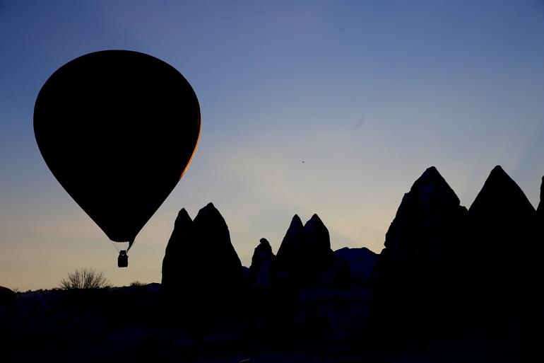 Turistler gökyüzünden izledikleri Kapadokyaya hayran kaldı